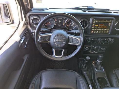 Used 2022 Jeep Gladiator Overland w/ Popular Equipment Package image 14