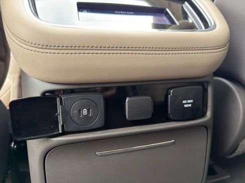 Used 2024 Lincoln Navigator L Reserve AWD/4WD image 22