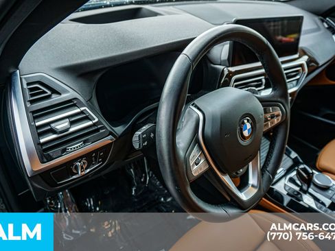 Used 2025 BMW X4 xDrive30i AWD/4WD image 37
