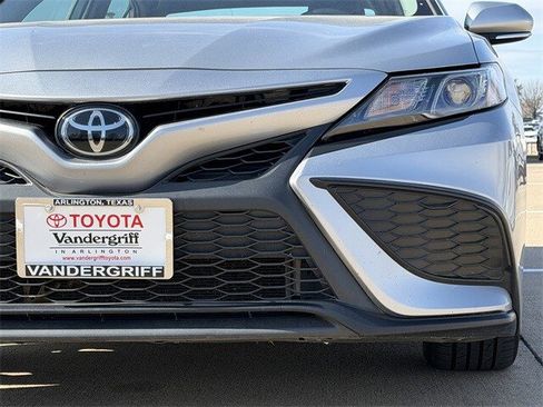 Certified 2024 Toyota Camry SE image 9