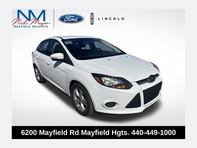 Used 2013 Ford Focus SE FWD image 1