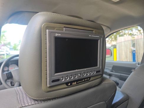 Used 2008 Dodge Ram 1500 Truck SLT w/ Mopar Chrome Edition Group AWD/4WD image 19