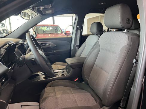 Used 2023 Chevrolet Traverse LT AWD/4WD image 15