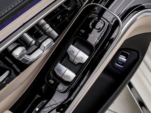 Used 2022 Mercedes-Benz S 580 4MATIC Sedan image 37