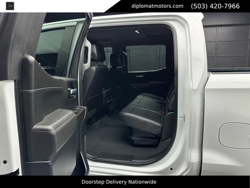 Used 2021 Chevrolet Silverado 1500 LT Trail Boss w/ Convenience Package II image 19