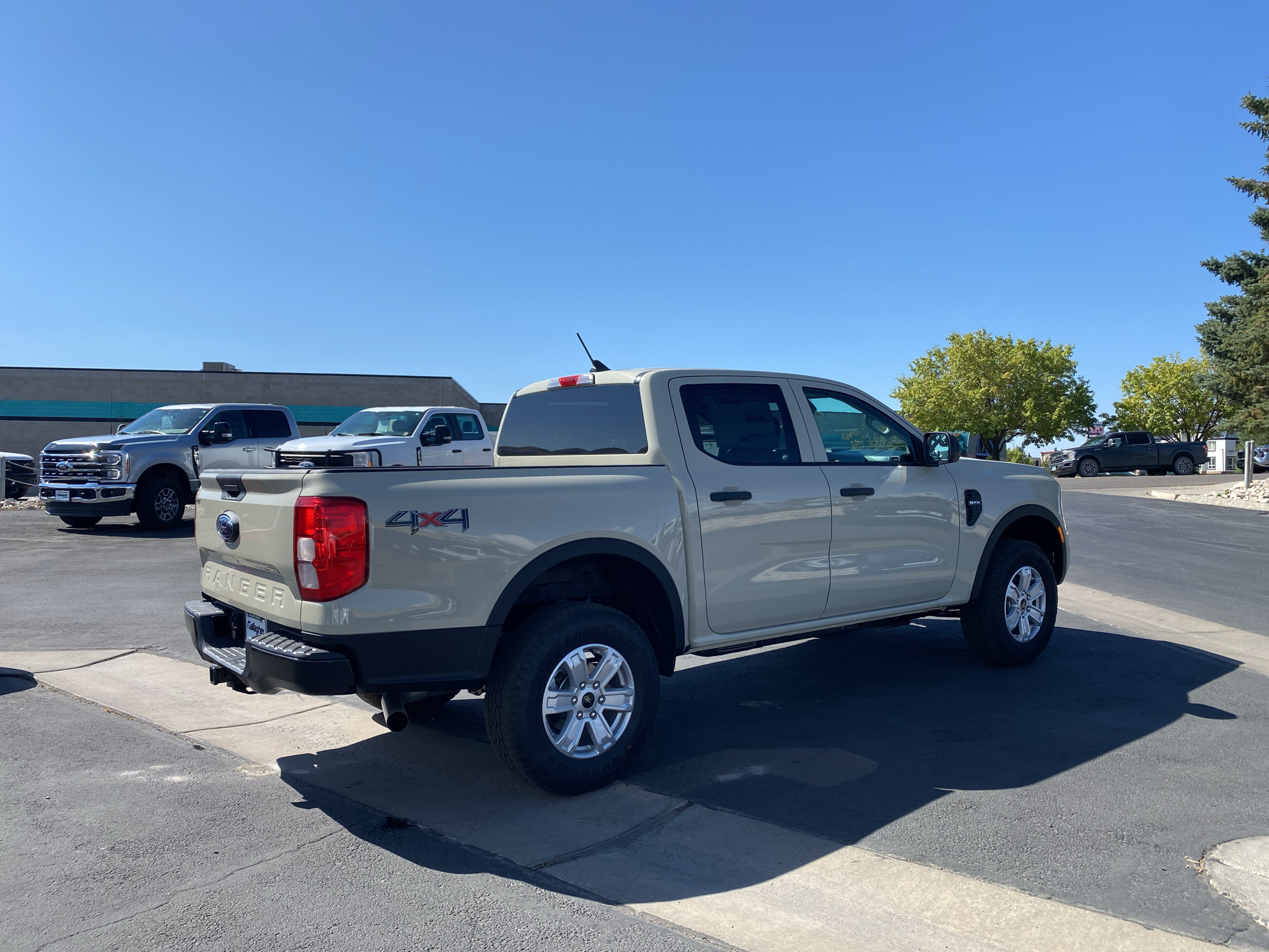 New 2026 Ford Ranger XL w/ Trailer Tow Package AWD/4WD image 17