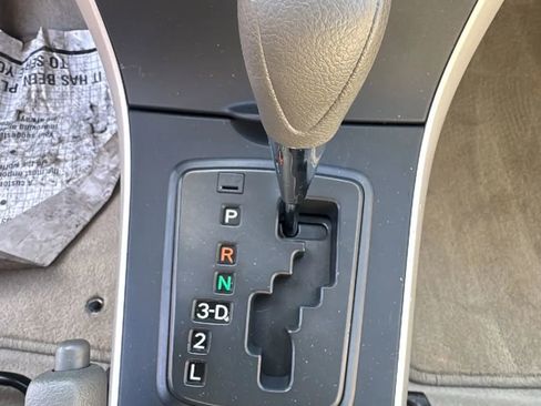 Used 2009 Toyota Corolla XLE image 18