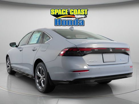 New 2026 Honda Accord EX-L image 5