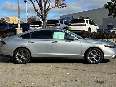 Certified 2024 Honda Accord EX image 3