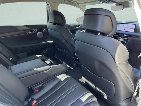 New 2026 Genesis G80 2.5T Advanced image 18