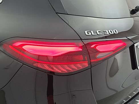 Certified 2026 Mercedes-Benz GLC 300 image 34
