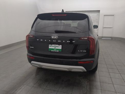 Used 2020 Kia Telluride LX AWD/4WD image 7