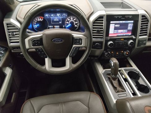 Used 2015 Ford F150 King Ranch w/ Equipment Group 601A Luxury AWD/4WD image 22