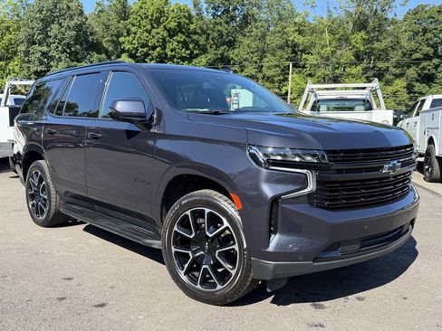 Used 2024 Chevrolet Tahoe RST w/ Luxury Package AWD/4WD image 1