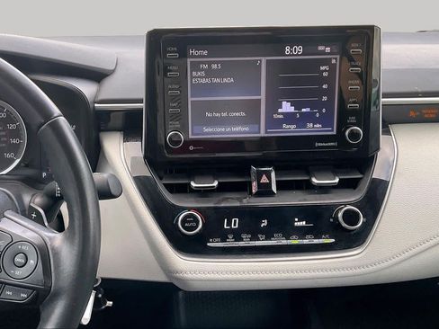 Used 2021 Toyota Corolla SE FWD image 6