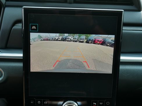 Used 2025 GMC Terrain Elevation AWD/4WD image 27