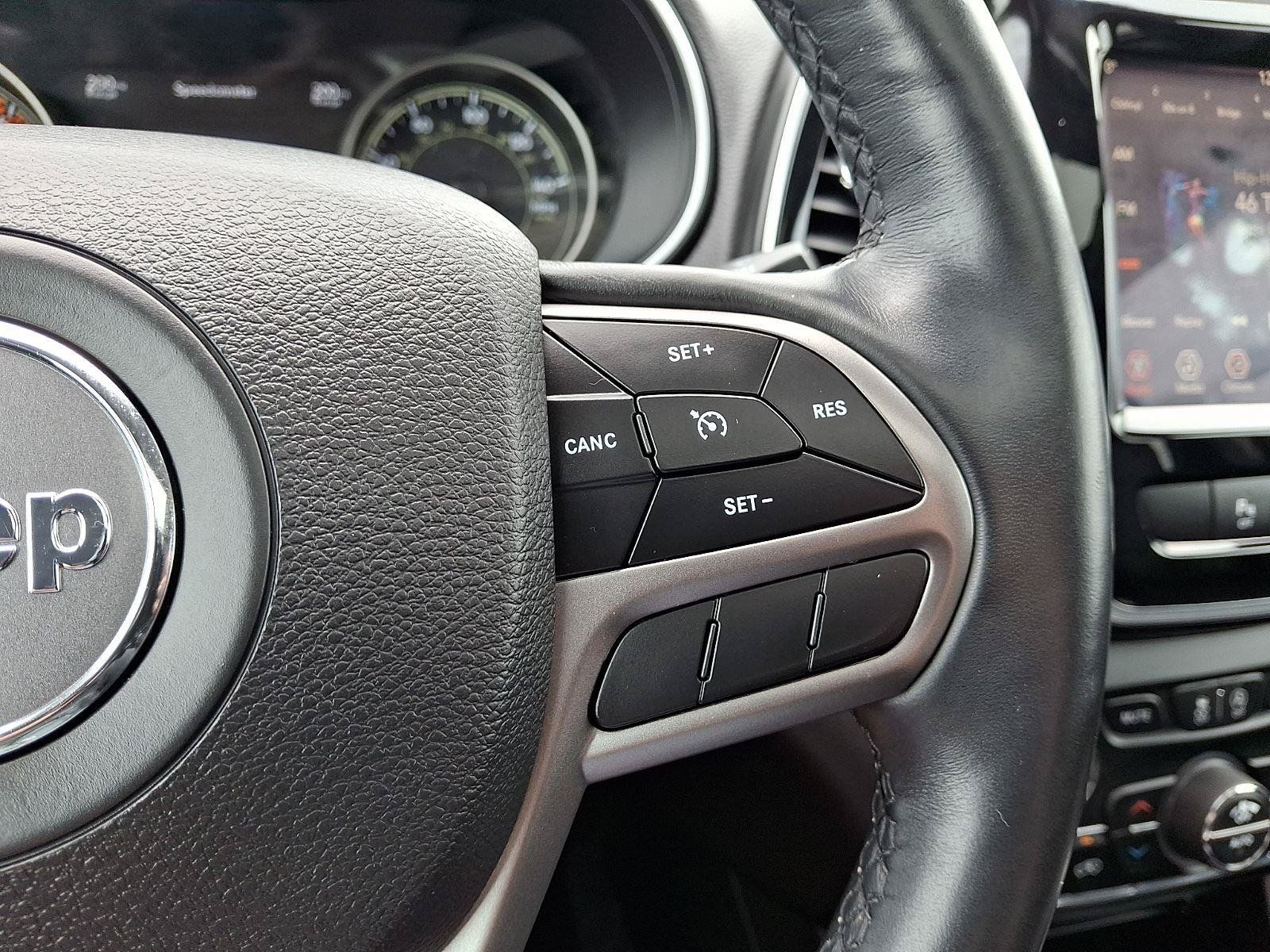 Used 2019 Jeep Cherokee Limited AWD/4WD image 22
