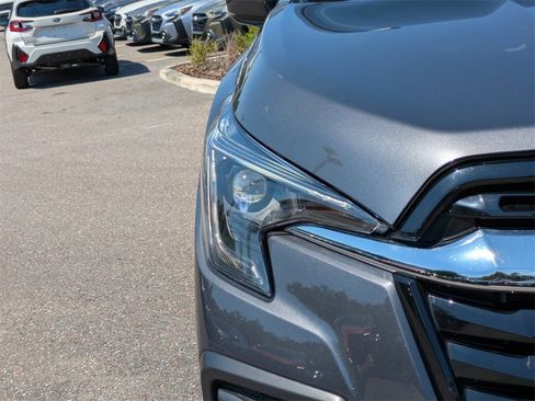 Certified 2025 Subaru Ascent Premium image 9