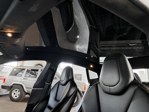 Used 2018 Tesla Model S 75D image 29