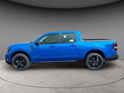 New 2026 Ford Maverick Lariat w/ Black Appearance Package image 2