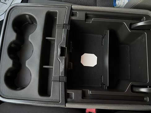 Used 2019 Chevrolet Silverado 1500 LT w/ All Star Edition image 46