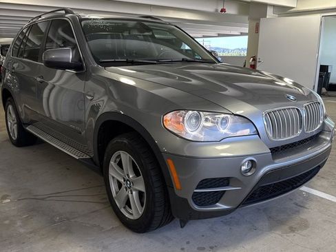 Used 2013 BMW X5 xDrive35d AWD/4WD image 3