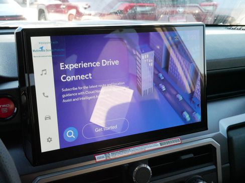 Certified 2025 Toyota 4Runner TRD Off-Road Premium image 23