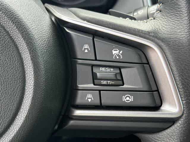 Used 2025 Subaru Outback Premium AWD/4WD image 23