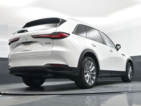 New 2026 MAZDA CX-90 Plug-In Hybrid w/ Preferred image 14