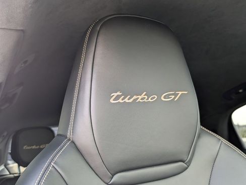 Used 2022 Porsche Cayenne Turbo GT AWD/4WD image 18