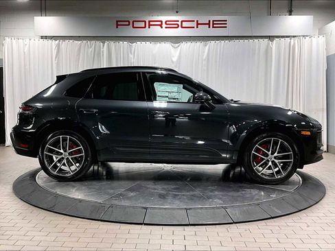 New 2026 Porsche Macan S image 8