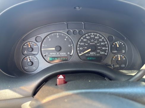 Used 2002 Chevrolet S10 Pickup LS w/ LS Preferred Equipment Group image 14