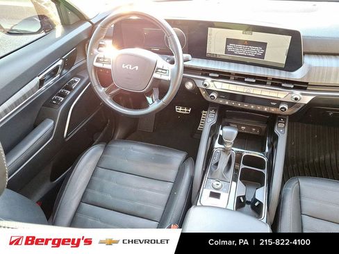 Used 2024 Kia Telluride SX Prestige w/ Towing Package image 12