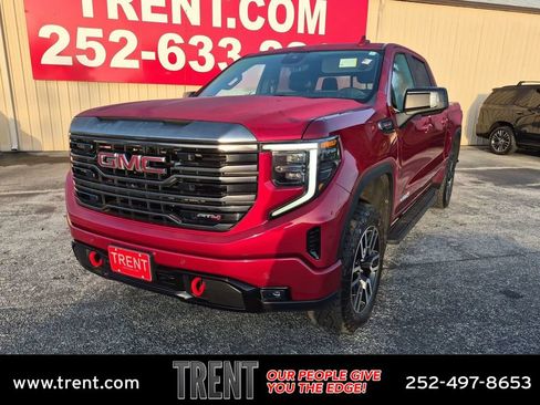 Used 2022 GMC Sierra 1500 AT4 w/ AT4 Premium Package AWD/4WD image 1