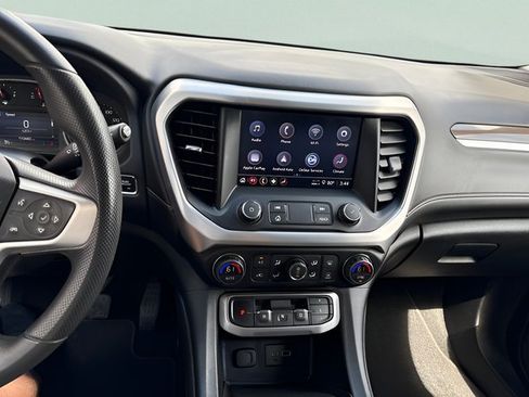 Used 2021 GMC Acadia SLE w/ Driver Convenience Package FWD image 22