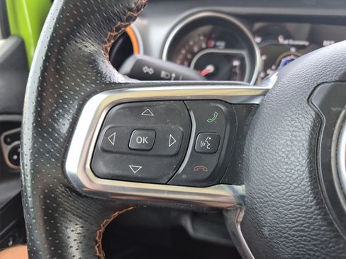 Used 2021 Jeep Gladiator Mojave AWD/4WD image 18