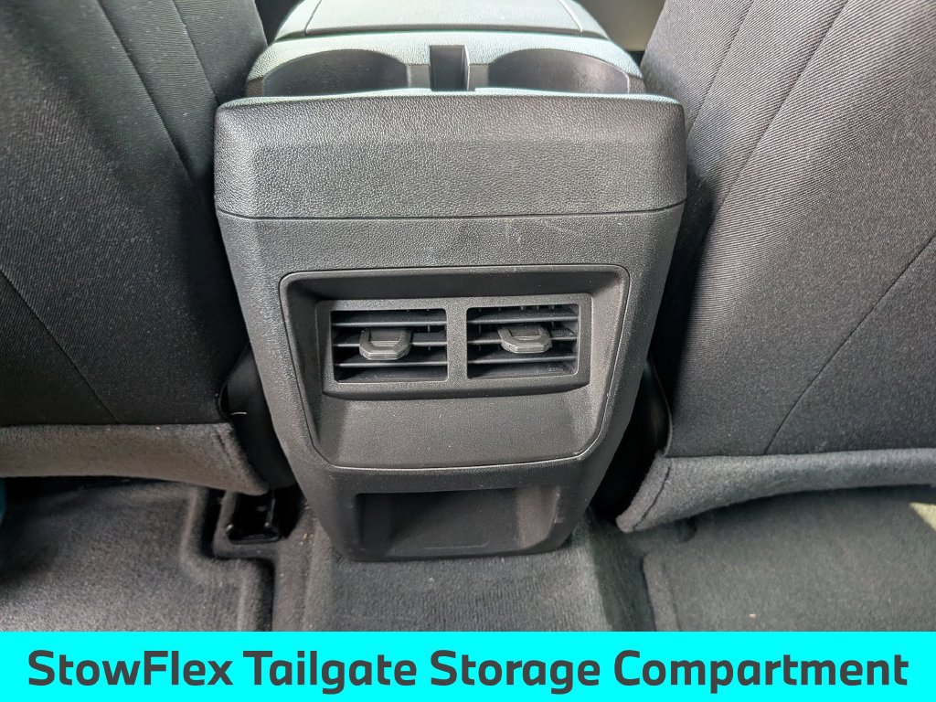 Used 2024 Chevrolet Colorado Trail Boss w/ Advanced Trailering Package AWD/4WD image 35