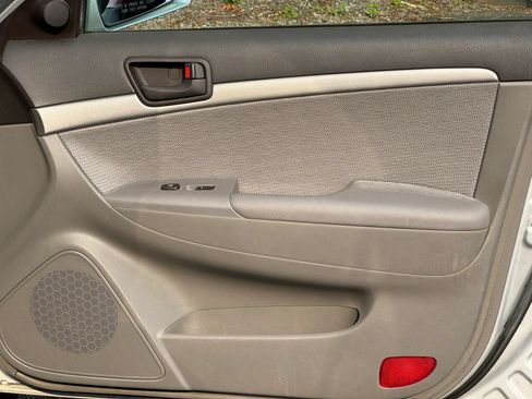 Used 2009 Hyundai Sonata GLS FWD image 25