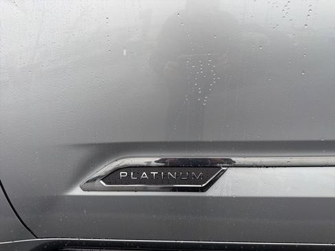 Used 2026 Toyota Sequoia Platinum AWD/4WD image 16