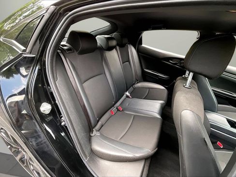 Used 2021 Honda Civic Sport image 22