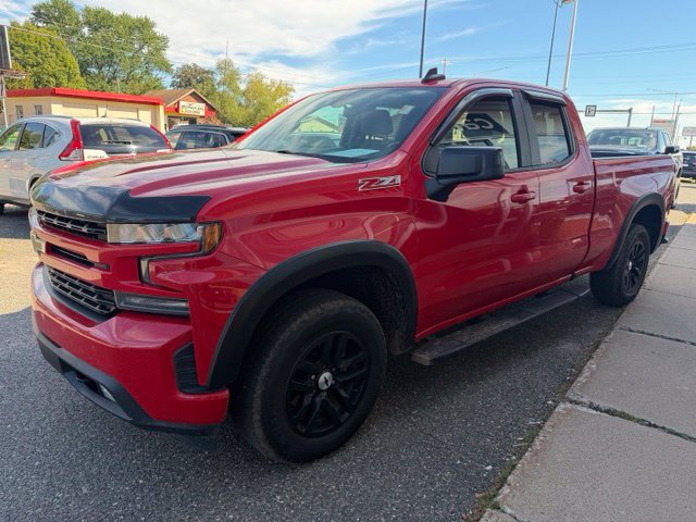Used 2019 Chevrolet Silverado 1500 RST AWD/4WD image 3
