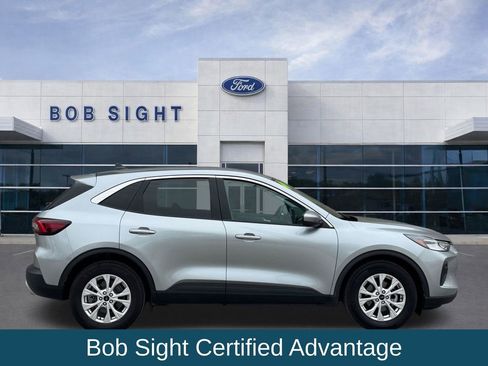 Used 2023 Ford Escape Active w/ Tech Pack #2 FWD image 4