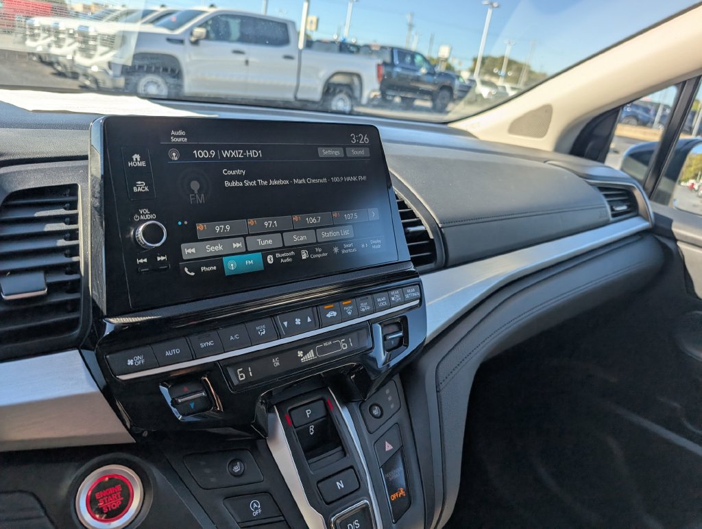 Used 2025 Honda Odyssey EX-L image 16