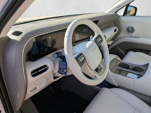 New 2026 Hyundai Palisade SEL Premium FWD image 3