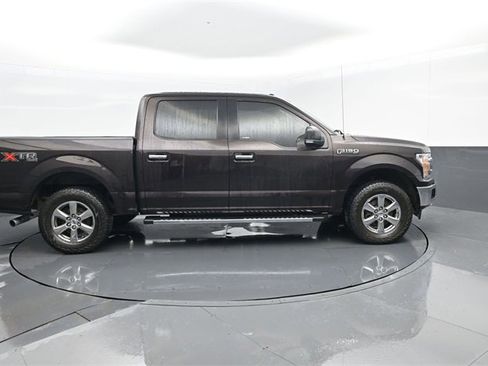 Used 2018 Ford F150 XLT w/ Equipment Group 301A Mid image 4