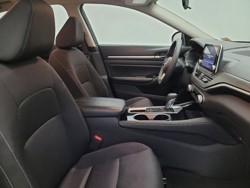 Used 2023 Nissan Altima 2.5 SV image 21