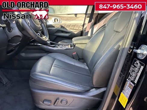 Used 2022 Kia Sorento SX image 9