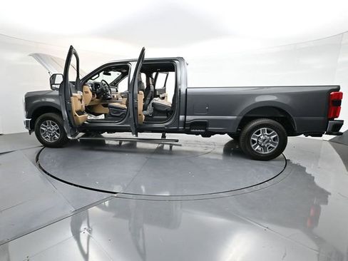 New 2026 Ford F350 Lariat image 37