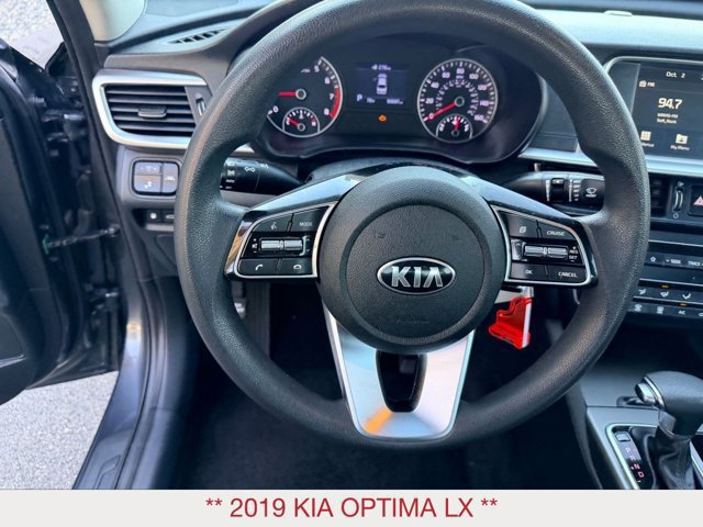 Used 2019 Kia Optima LX FWD image 16