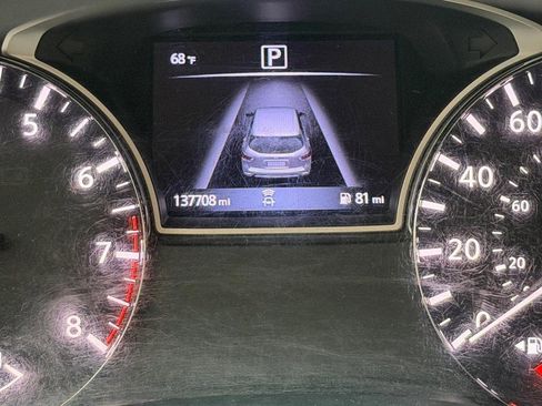 Used 2020 Nissan Pathfinder S FWD image 22